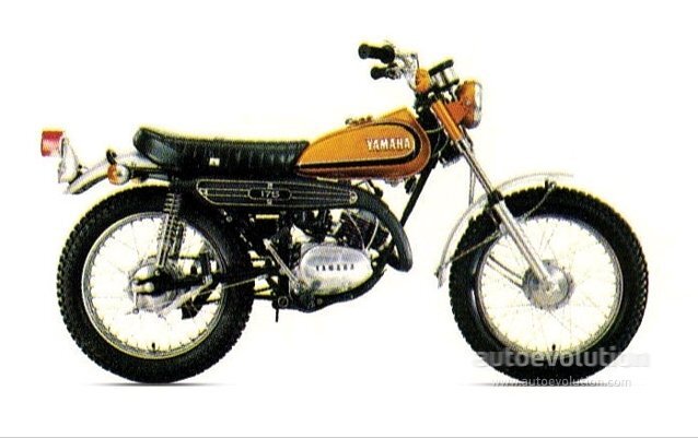 YAMAHADT175-1957_1.jpg