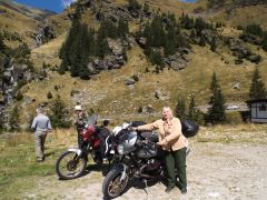 Romanian girls love bikes :-)