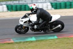 Guzzi Trackday Mettet 2011